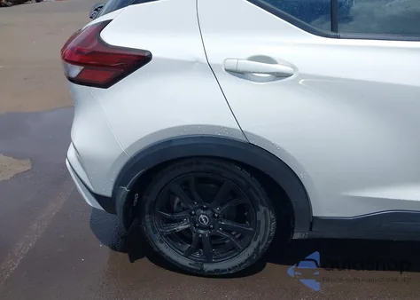 2022 Nissan Kicks Sv Xtronic Cvt из США, поврежденный, VIN 3N1CP5CV9NL481697